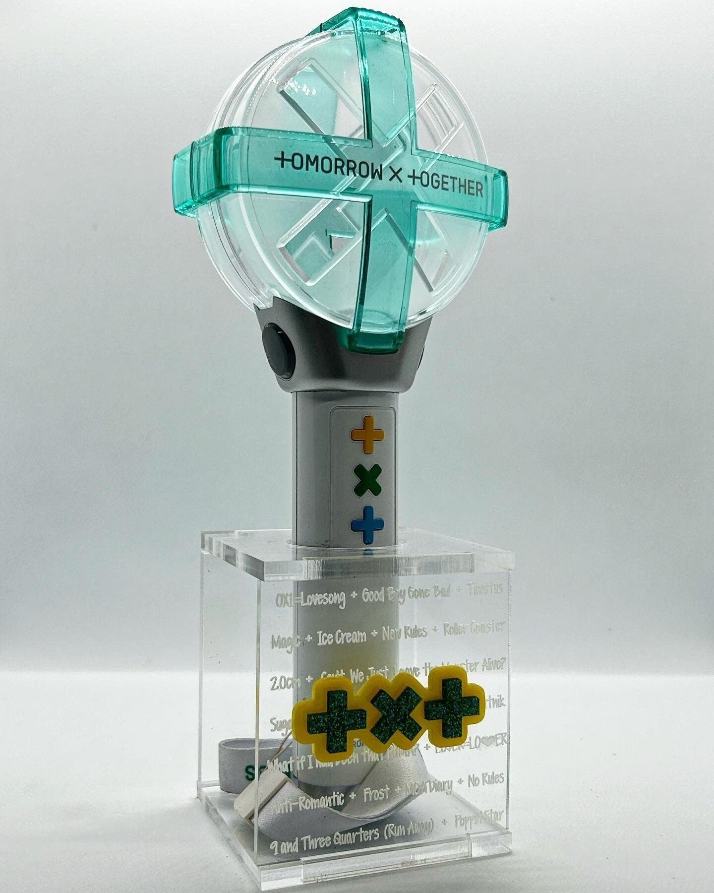 TXT Lightstick Stand - Custom Lightstick Holder -  Moabong Holder - Lightstick Display for Tomorrow x Together